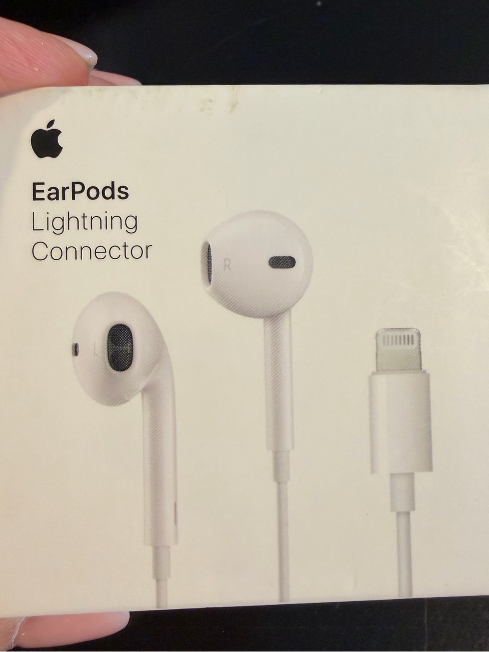 Apple EarPods with Lightning Connector - White